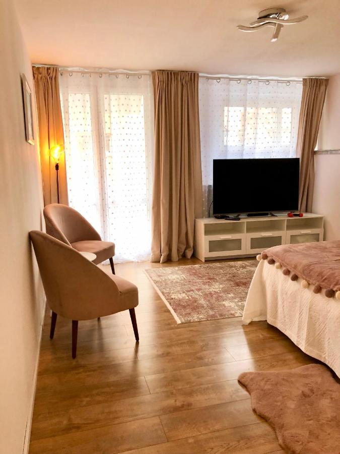 Old Town Romantic Apartment. Breslau-Wroclaw. Extérieur photo